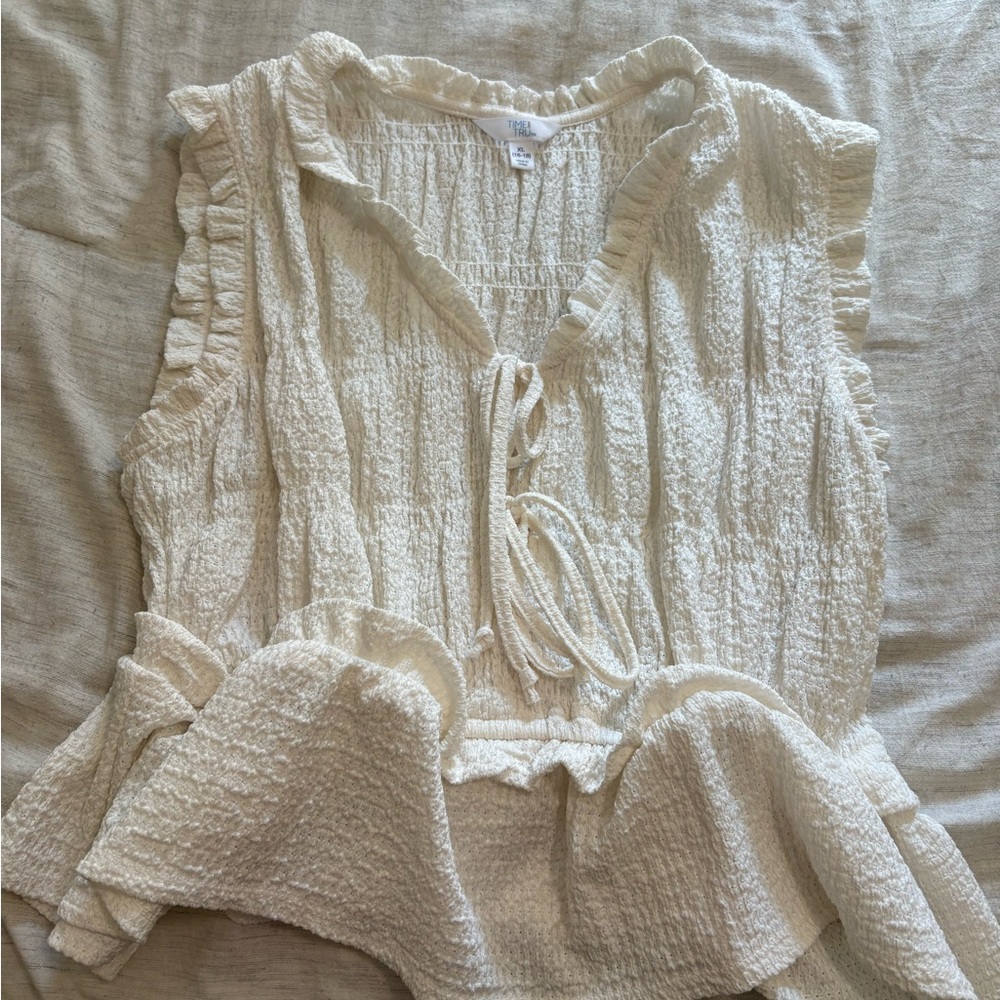 Time and Tru Cream Textured Blouse